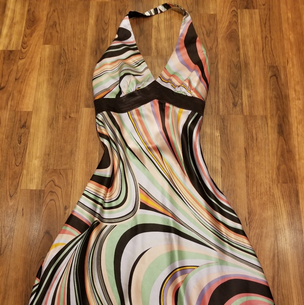 EUC- STUNNING & COLORFUL 100% SILK HALTER DRESS